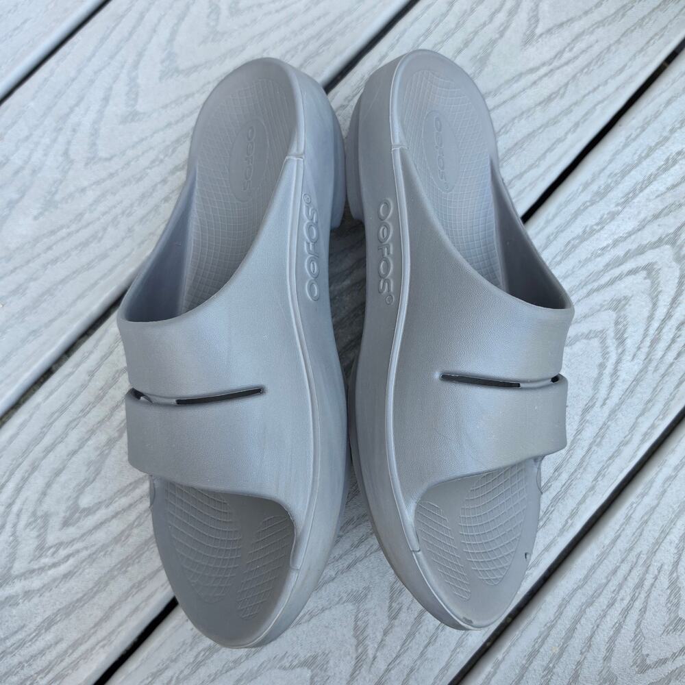 Oofos Unisex Ooahh Recovery Slides Gray Slate, Size Men 9 Women 11 - Picture 2 of 6